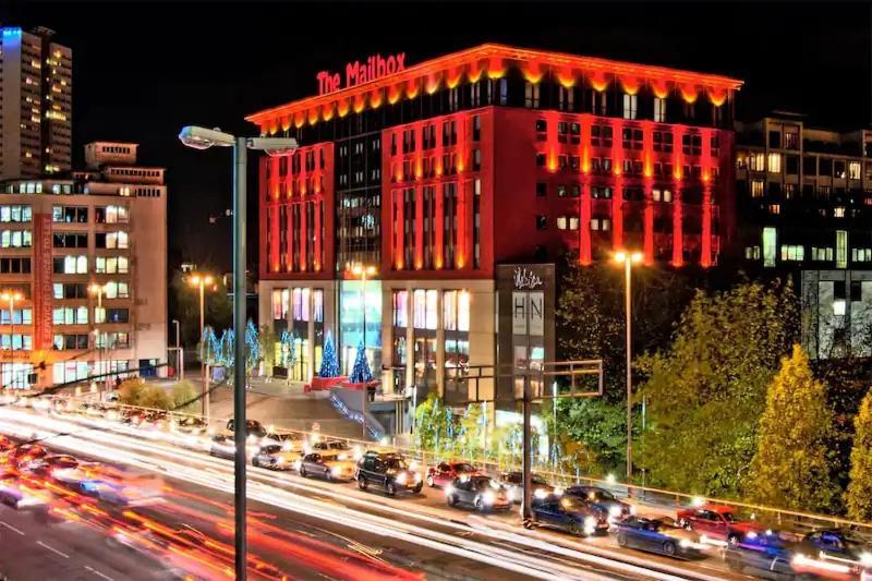 Suavis Apartment Birmingham Bagian luar foto